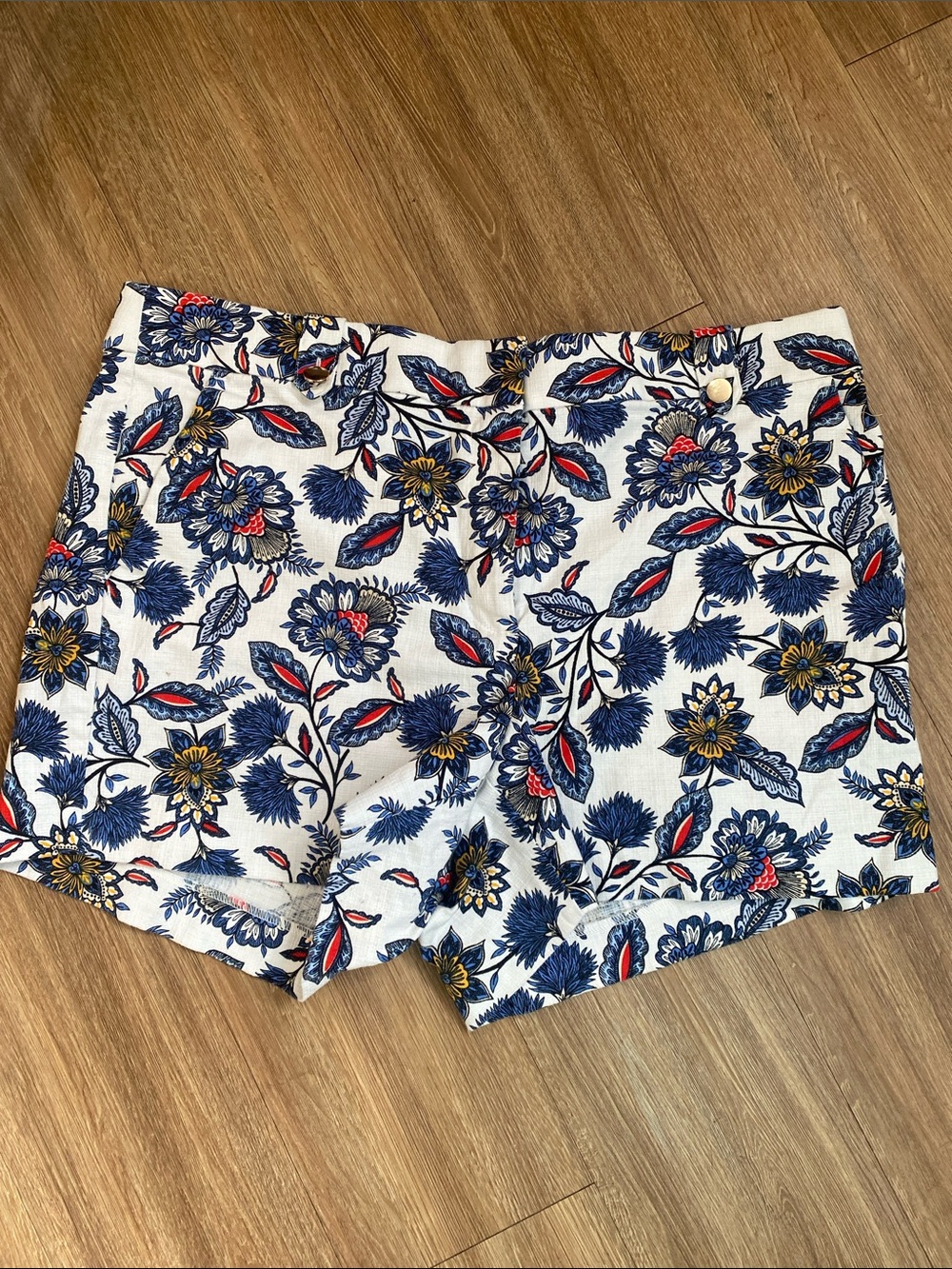 Floral Print Women's Bermuda Shorts in White with Navy & Red Accents